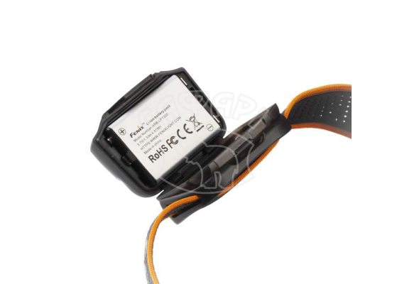Налобний ліхтар Fenix HL18RW CREE XP-G3 S3